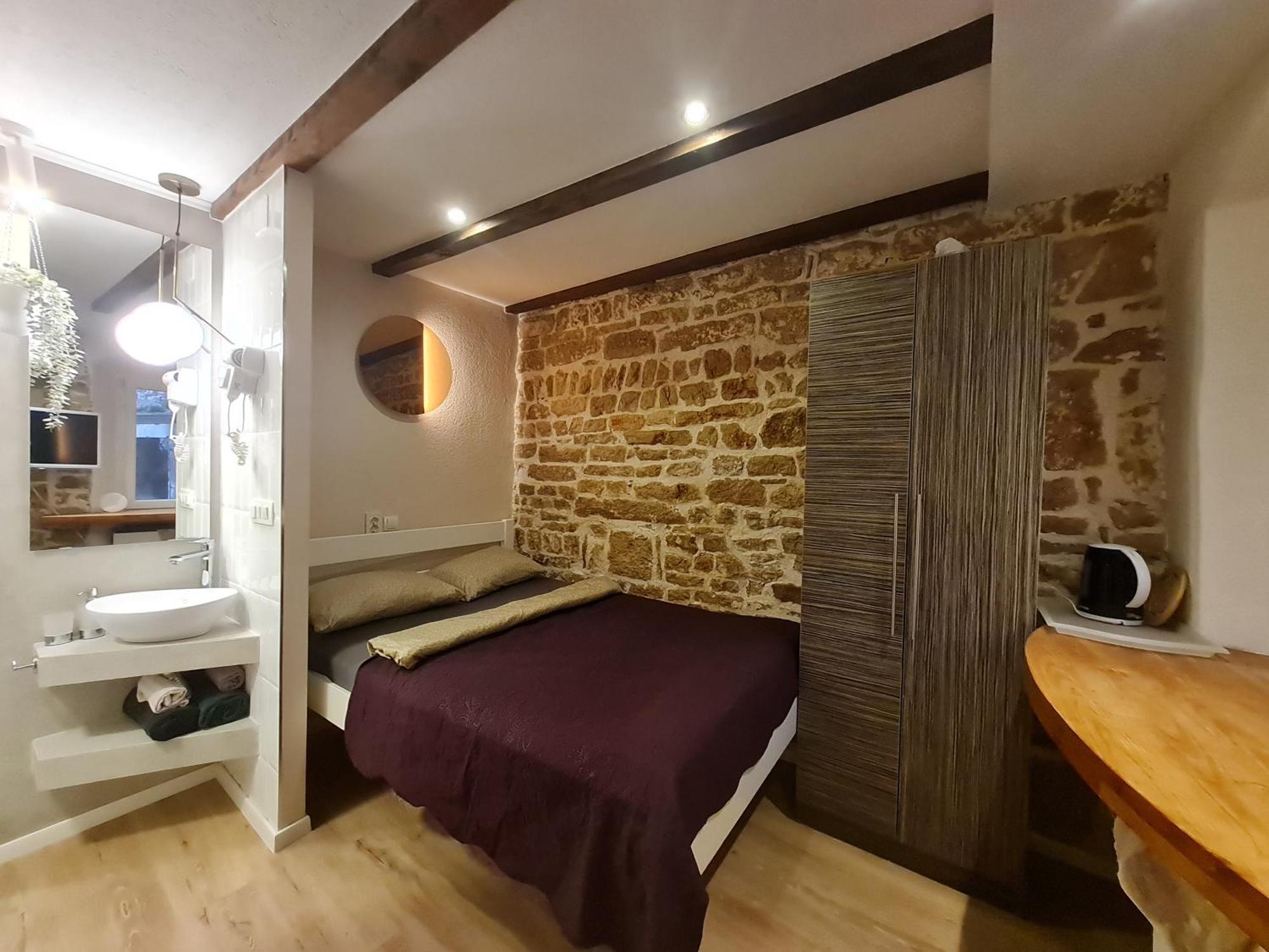 Rooms & Studio Apartments Σίμπενικ Δωμάτιο φωτογραφία