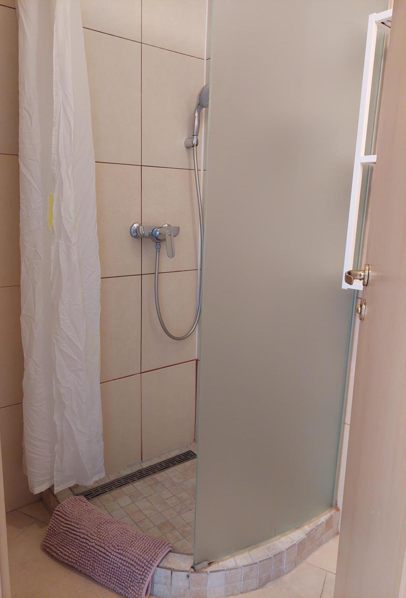 Rooms & Studio Apartments Σίμπενικ Εξωτερικό φωτογραφία